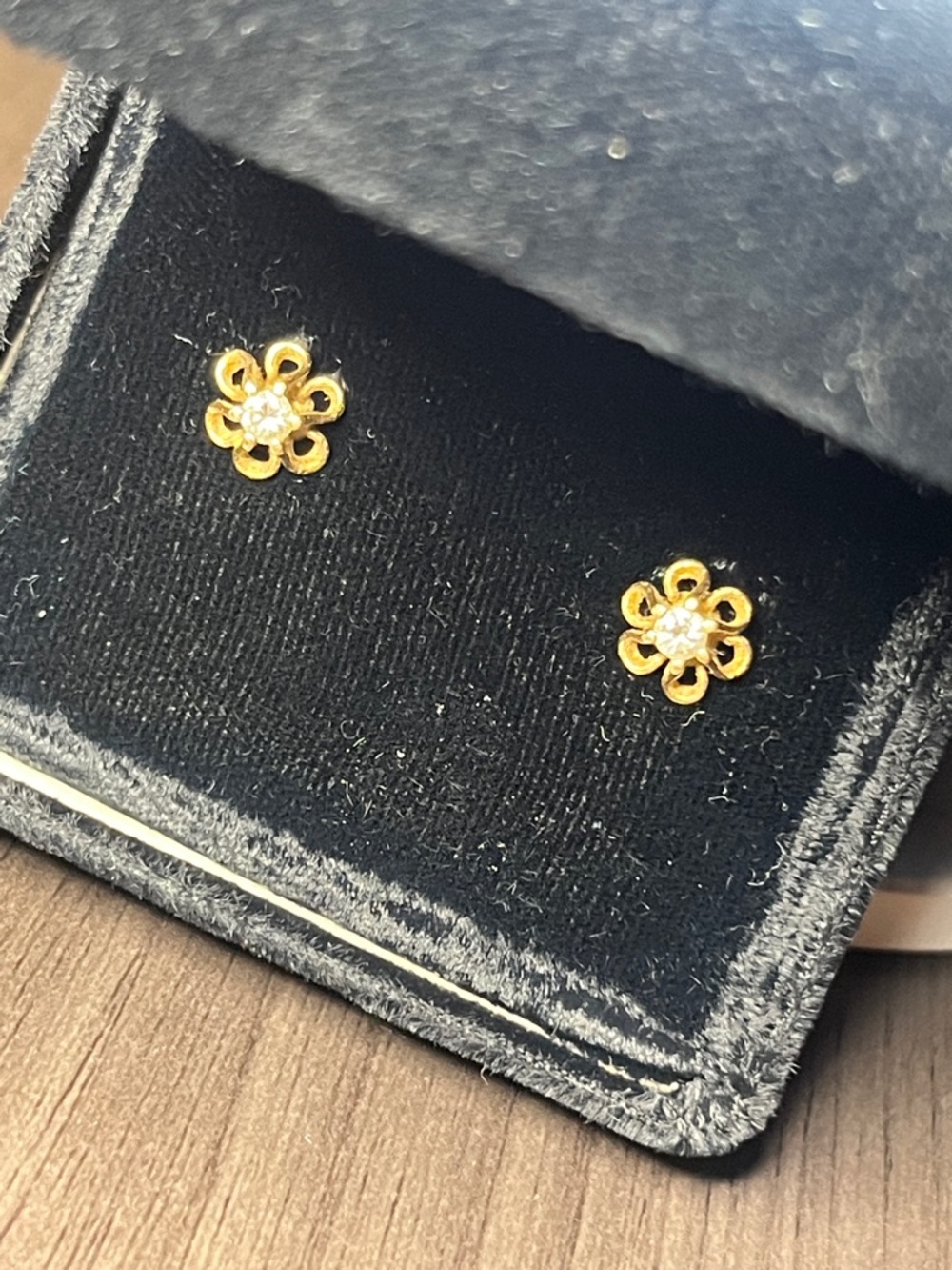 Diamond Gold Flower Stud Earrings